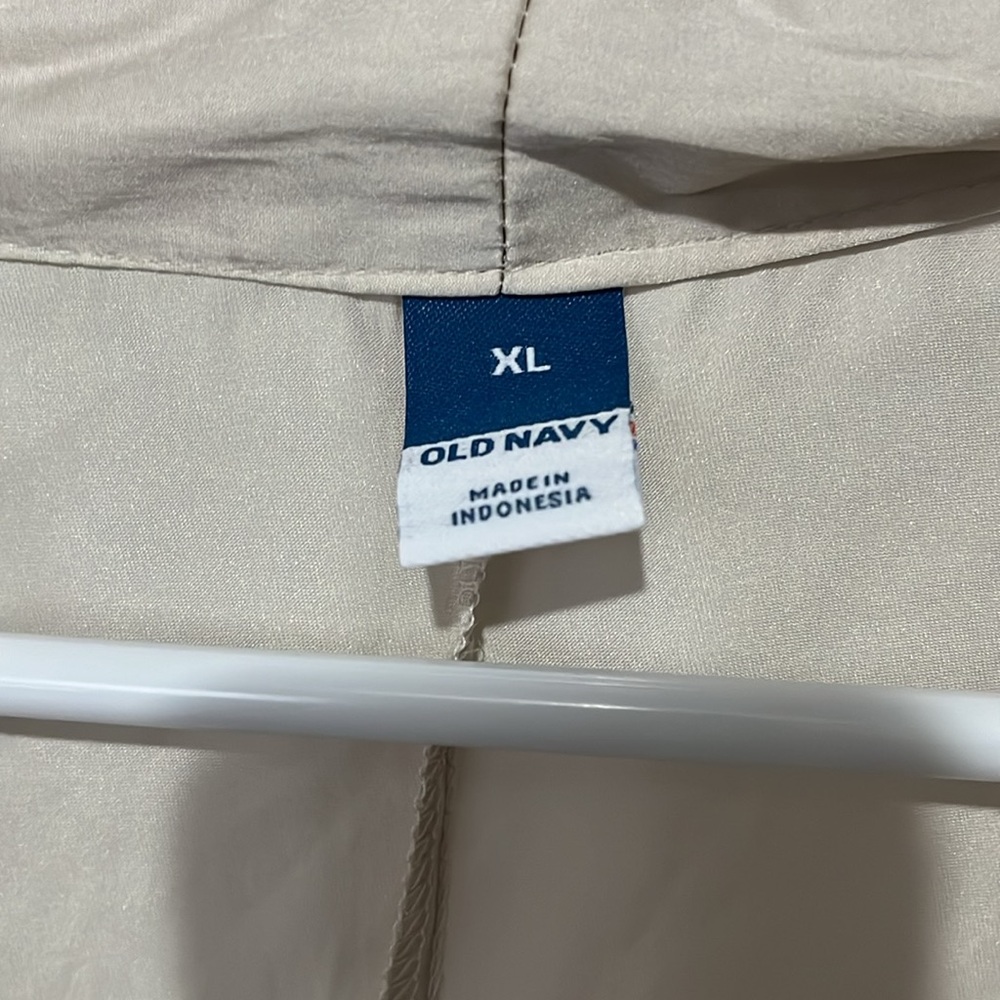Old Navy blouse - Picture 4 of 5